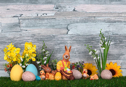 Toile de fond de mur en bois d'herbe verte de joyeuses Pâques de printemps pour la photographie