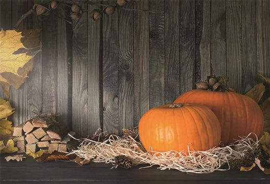 Toile de fond de photo en paille de citrouille d'automne en bois gris Halloween