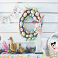Toile de fond d'oeufs colorés en bois blanc joyeuses Pâques pour les photos